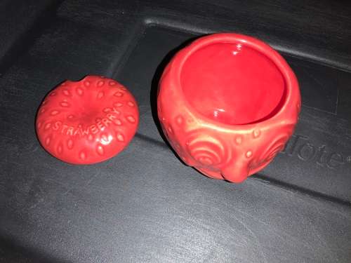 Sylvac Mr Strawberry no 4899