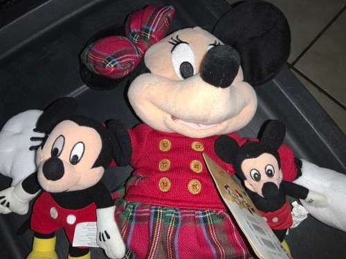 Minnie Mouse and Mickey Mouse   Disney