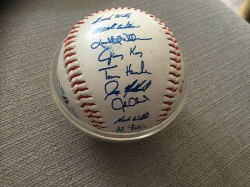 Baseballs Toronto blue jays signed base ball
