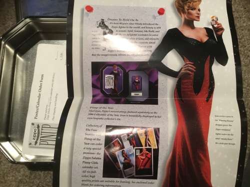 Zippo pin up girls set