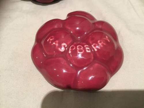 Sylvac Mr Raspberry no 4898