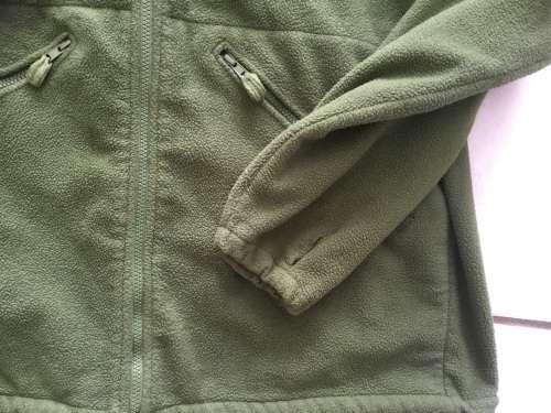 Military fleece Armpit to armpit  CHEST 62