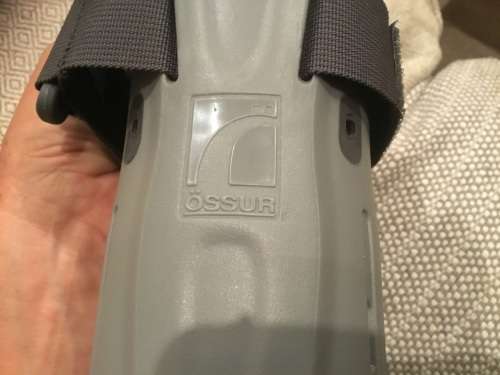 Moonboot  rebound foot air ossur XS