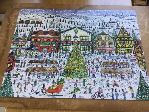 Michael Storrings 1000 piece Santas winter Village