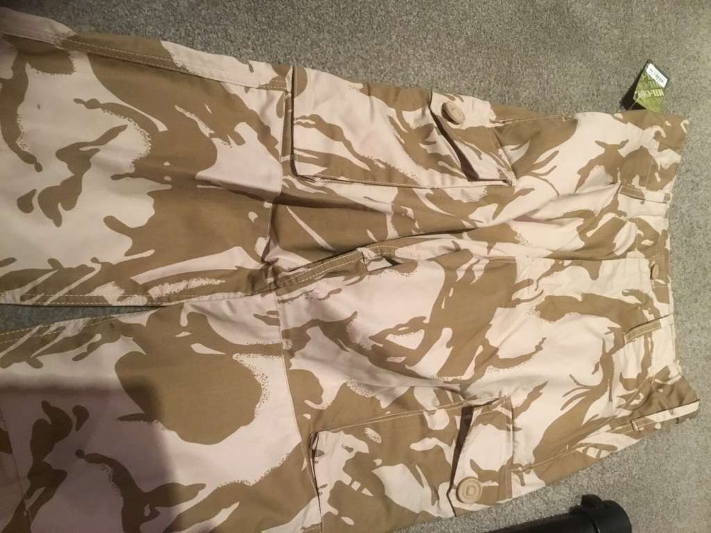 Dessert camo  TROUSERS size 30 waist