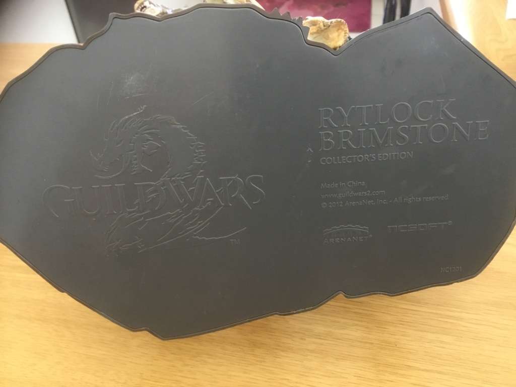 Genuine GUILDWARS Guild Wars 2 Collector`s Edition Charr Rytlock