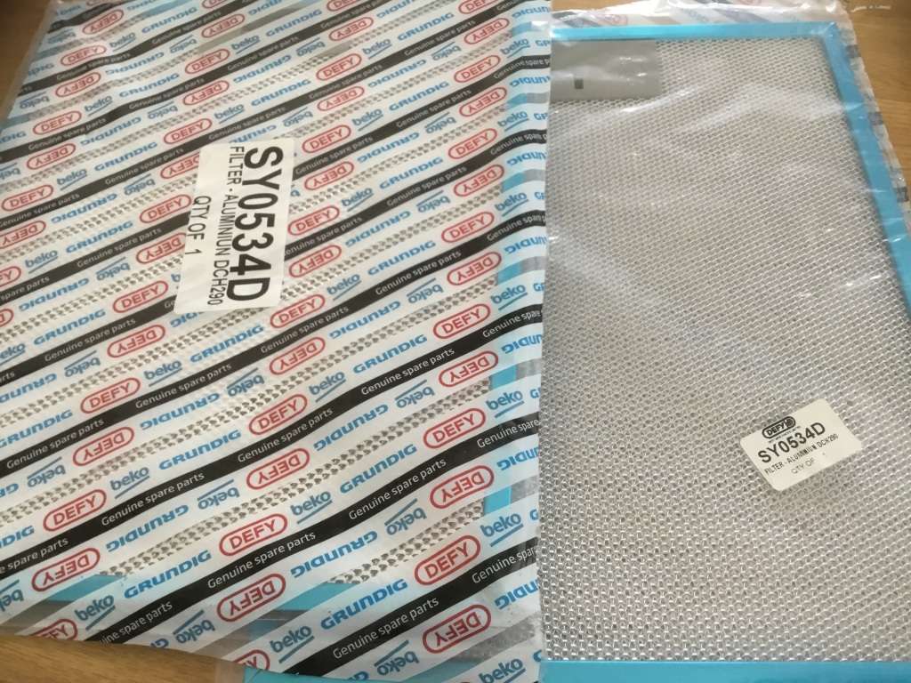 Two Original part Defy Cooker Hood Extractor Aluminium Filter part no SY0534D