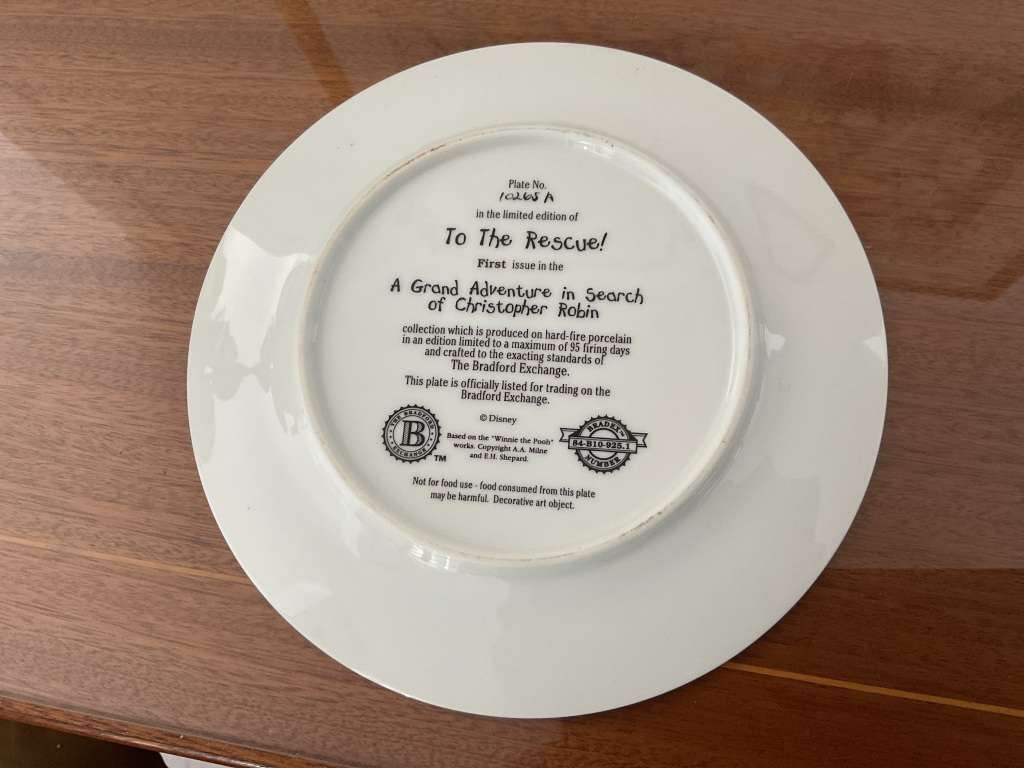 Original Winnie Pooh limited edition 3 plates