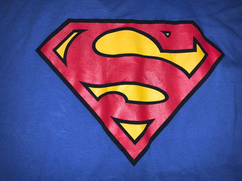 Superman  t shirt size XL
