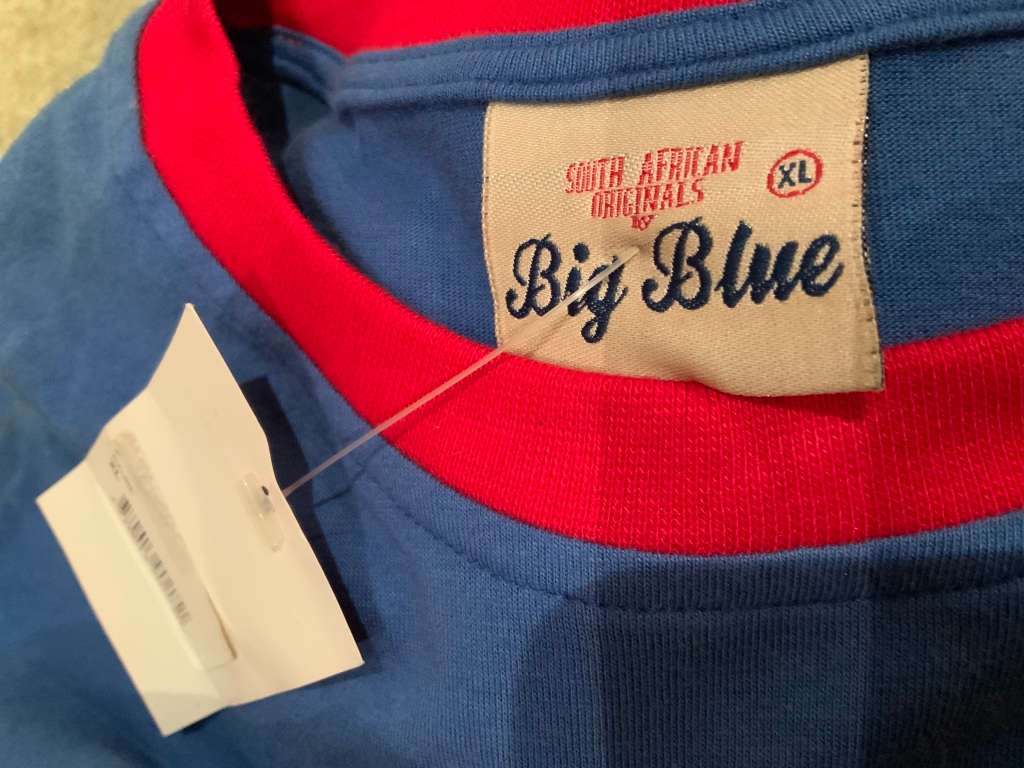 Superman  t shirt size XL