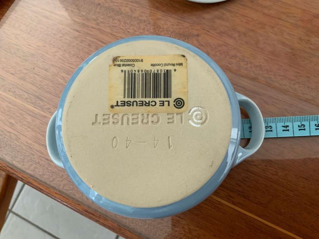 Le creuset  soufflé dishes &mini round cocotte coastal blue