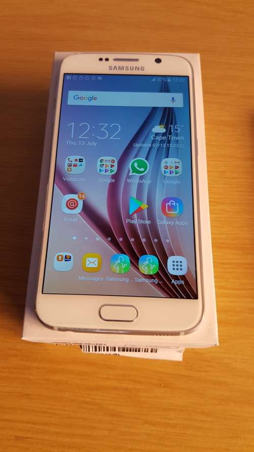 Samsung S6 flat-white