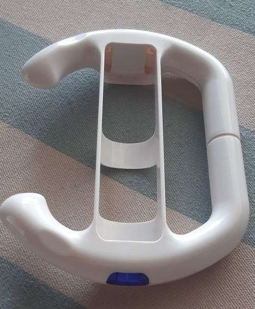 Nintendo Wii Mini Console - RVL-201 (Red and Black) including attachments