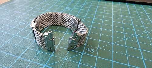 Forstner Komfit Reissue `JB` Mesh Watch Band with Straight Ends
