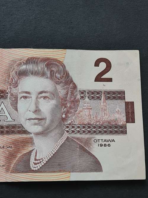 Canada 2 Dollars 1986 - as per photograph