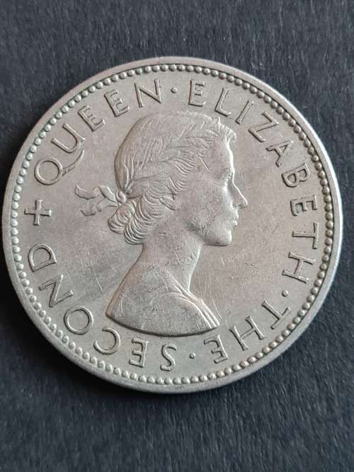 Rhodesia Nysaland 2 Shillings 1957 - as per photograph