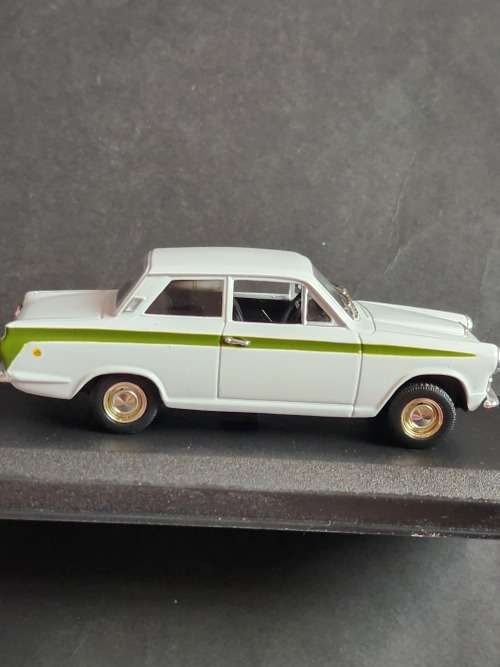 Details Cars Platinum ART .375 Ford Cortina Lotus 1963