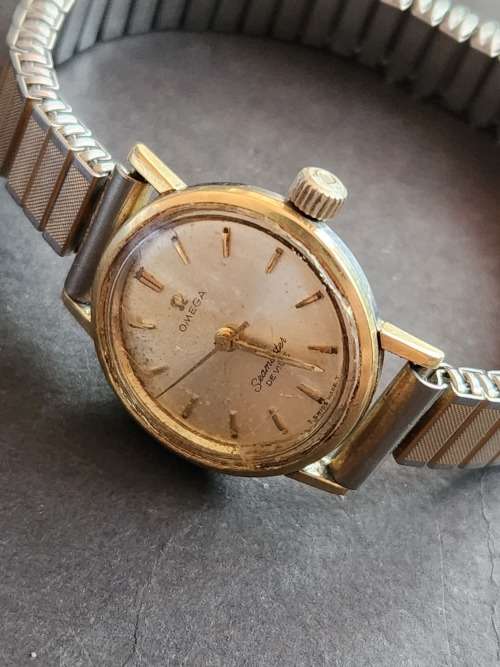 Vintage Ladies Omega Seamaster Deville Windup Watch (working - not serviced) - as per photograph