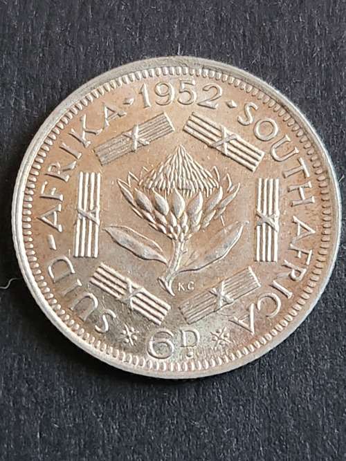 Union Sixpence 1952 (nice condition) - as per photograph