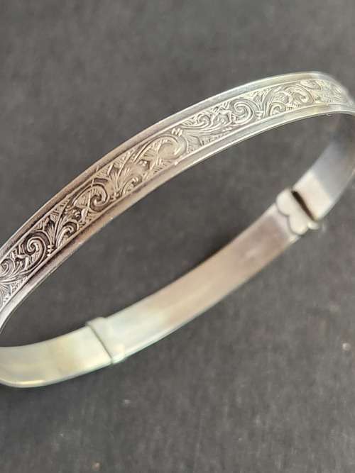 Vintage Hallmark Silver Bracelet 1953 - as per photograph