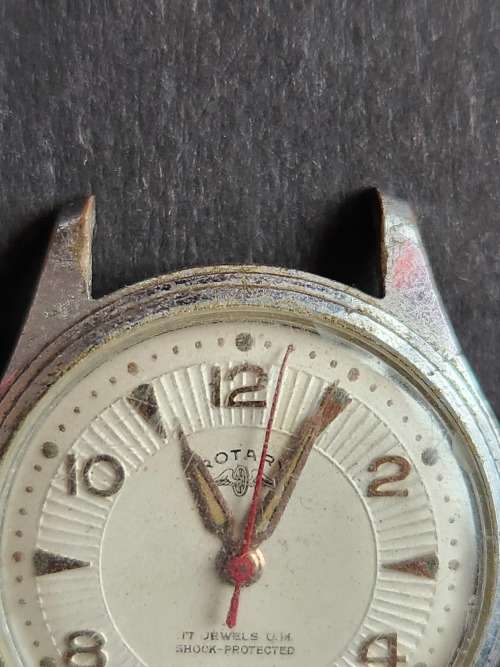 Vintage Men`s Rotary 17 Jewels Wrist Watch - missing winder (not working) - as per photograph