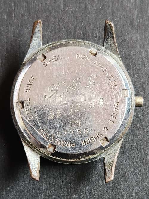 Vintage Men`s Rotary 17 Jewels Wrist Watch - missing winder (not working) - as per photograph