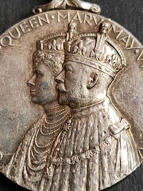 1935 Great Britain King George V and Queen Mary Silver Jubilee Medal - as per photograph