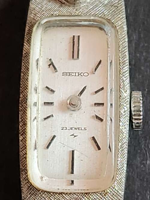Vintage Ladies Seiko 23 Jewels Wrist Watch(not working & missing hour hand) - as per photograph
