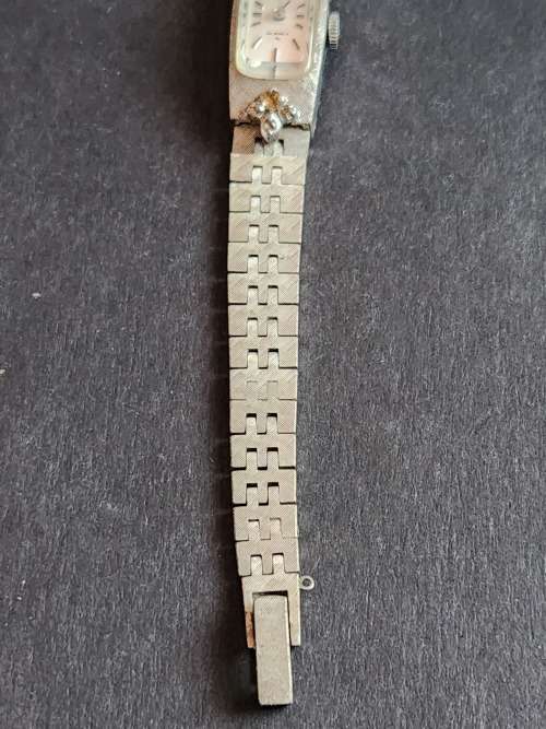 Vintage Ladies Seiko 23 Jewels Wrist Watch(not working & missing hour hand) - as per photograph
