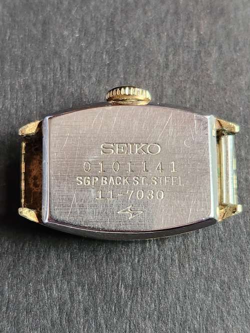 Vintage Ladies Seiko Mechanical Watch (working) - as per photograph