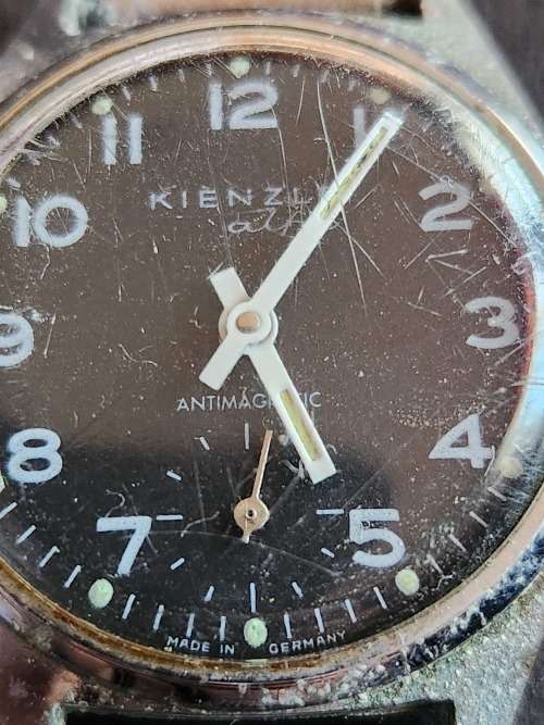 Vintage Kienzie Alpha Anti Magnetic Men`s Wrist Watch (needs to be serviced) - as per photograph