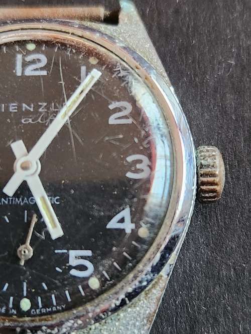 Vintage Kienzie Alpha Anti Magnetic Men`s Wrist Watch (needs to be serviced) - as per photograph