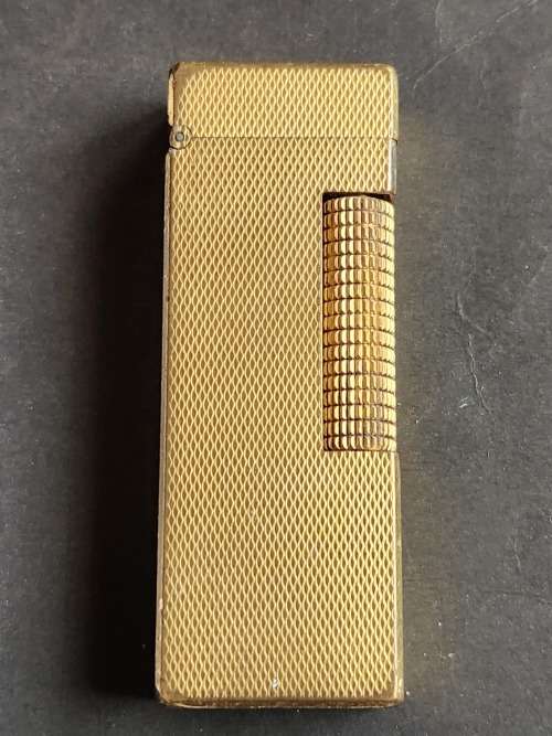 Vintage Dunhill Lighter (needs flint and gas) made in Switzerland - as per photograph