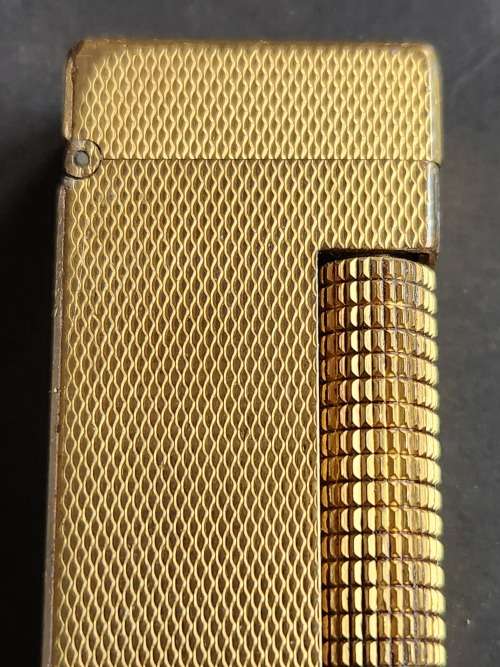 Vintage Dunhill Lighter (needs flint and gas) made in Switzerland - as per photograph