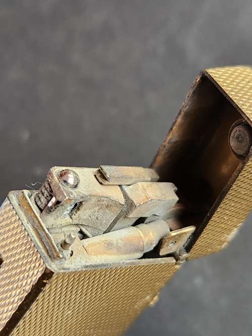 Vintage Dunhill Lighter (needs flint and gas) made in Switzerland - as per photograph