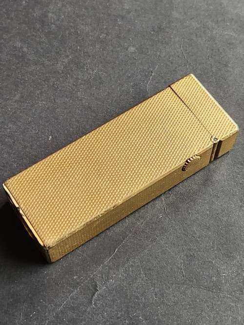 Vintage Dunhill Lighter (needs flint and gas) made in Switzerland - as per photograph