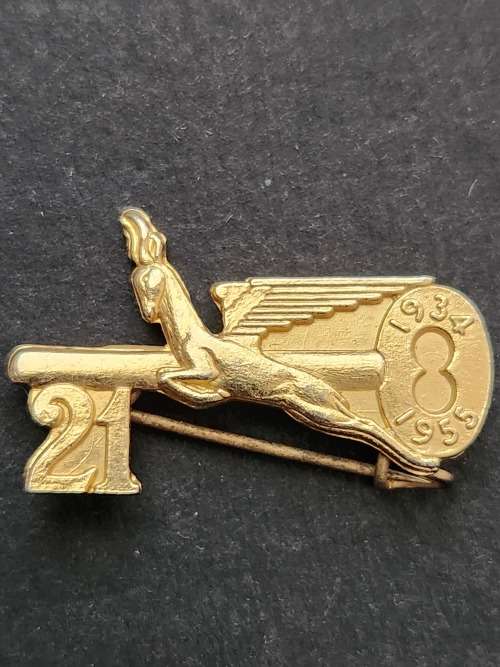 SA Airways 21 years Anniversary 1934-1955 Pin Badge (gold plated) - as per photograph