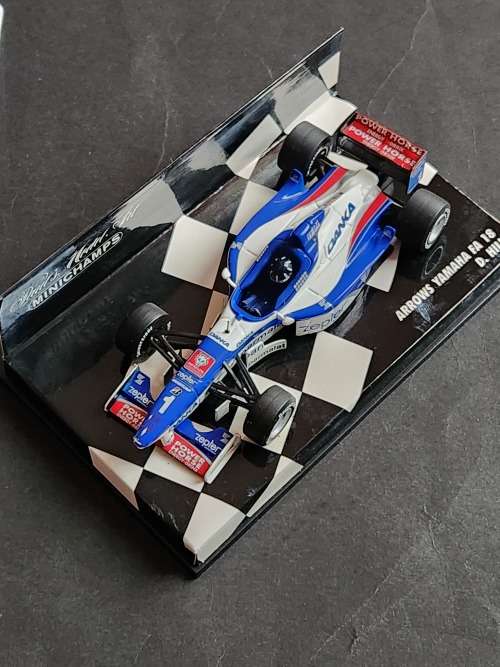 Paul`s Model Art Mini Champs Arrows Yamaha FA 18 D. Hill  - as per photograph