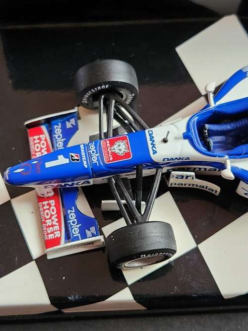 Paul`s Model Art Mini Champs Arrows Yamaha FA 18 D. Hill  - as per photograph