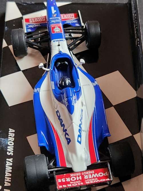 Paul`s Model Art Mini Champs Arrows Yamaha FA 18 D. Hill  - as per photograph