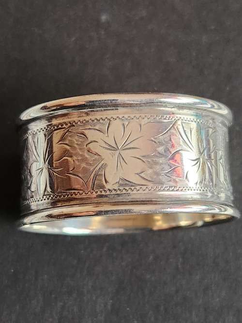 Vintage Hallmark Silver Serviette Ring - as per photograph 13.5g