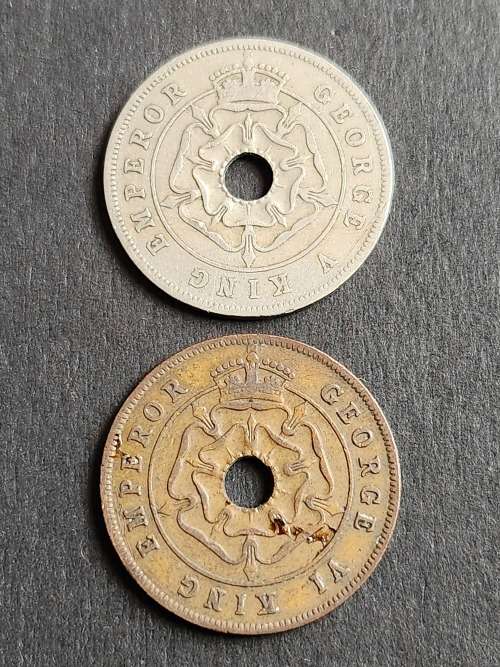 2 x Southern Rhodesia One Pennies 1934/1943 - as per photograph