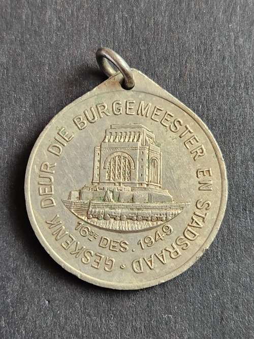 Voortrekker Monument 1949 Commorative Medal - as per photograph