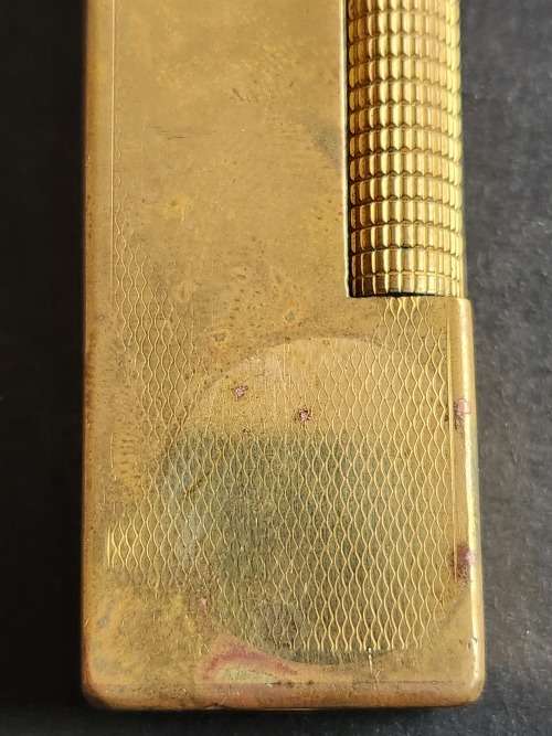 Vintage Dunhill Rollergas Lighter made in Switzerland (needs flint and gas) - as per photograph
