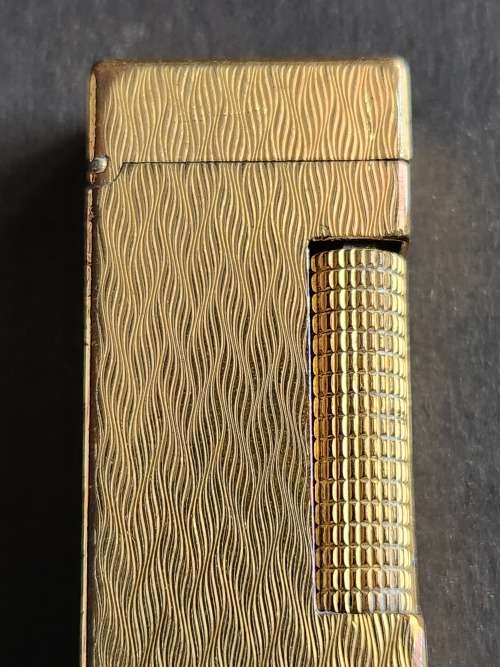 Vintage Dunhill Rollergas Lighter made in Switzerland (needs flint and gas) - as per photograph