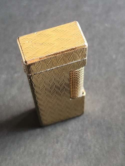 Vintage Dunhill Rollergas Lighter made in Switzerland (needs flint and gas) - as per photograph