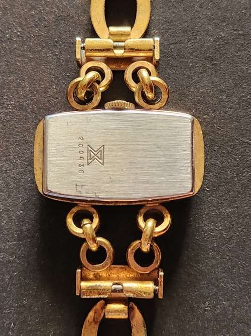 Vintage Ladies Delfin Watch (runs/stops) needs to be serviced - as per photograph