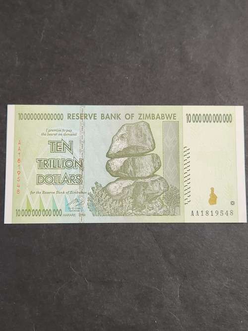 Reserve Bank of Zimbabwe Ten Trillion Dollars Harare 2008 BU - as per photograph