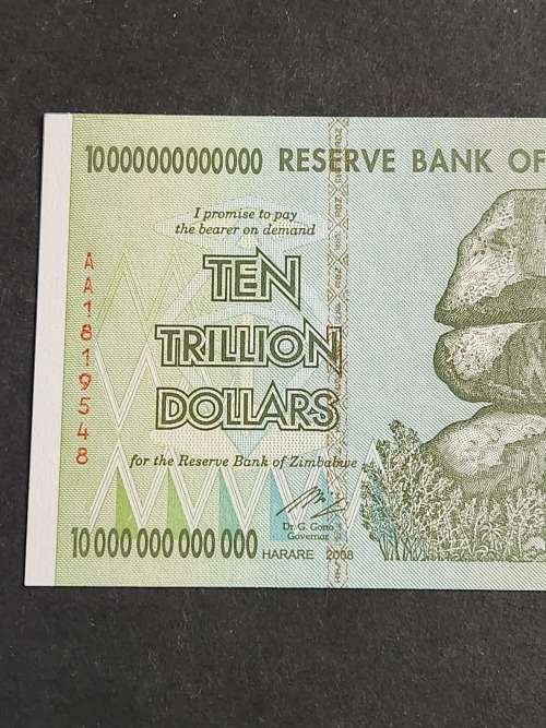 Reserve Bank of Zimbabwe Ten Trillion Dollars Harare 2008 BU - as per photograph