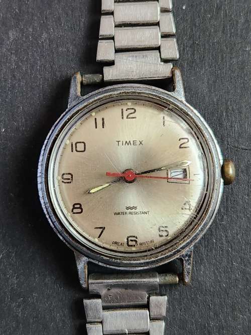 Vintage Timex Water Resistant Mechanical Wrist Watch - as per photograph